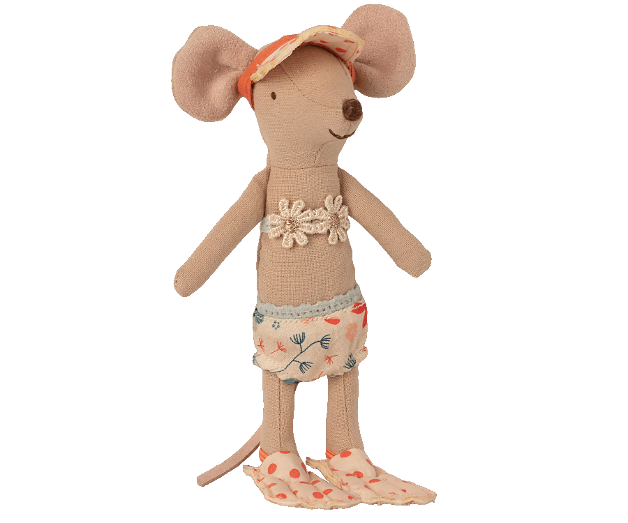 maileg big sister mouse doll in beach cabin