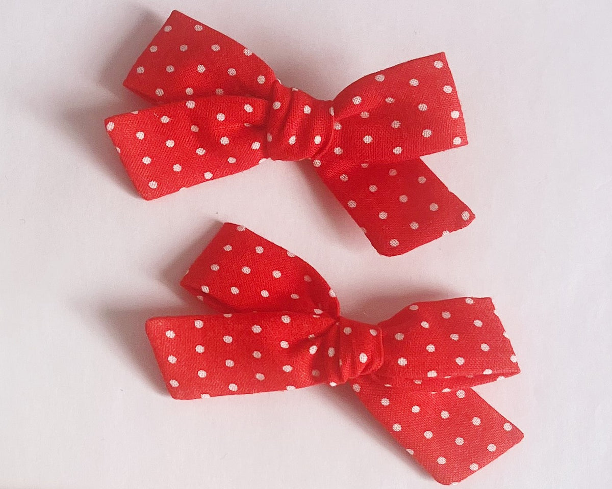 London and Lulu Red Dots Small Bows Pigtail Set